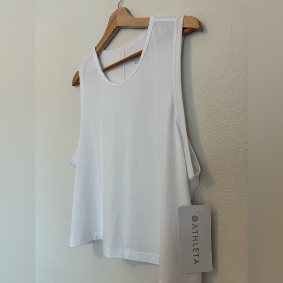 Athleta With Ease Muscle Tank - Picture 4 of 9